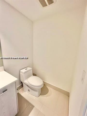 45 SW 9th St #3009, Miami FL 33130