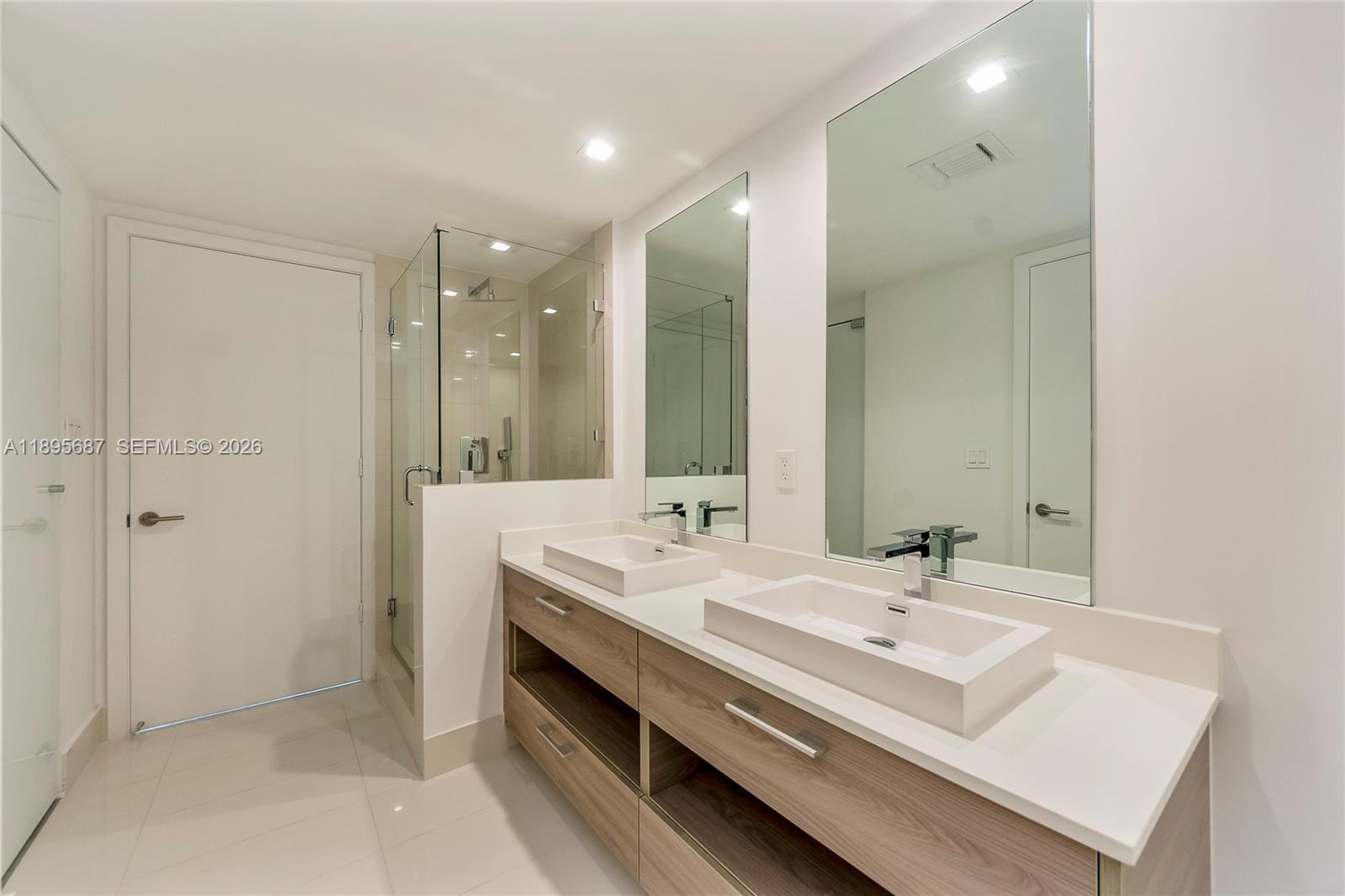 1300 S Miami Ave #4804, Miami FL 33130