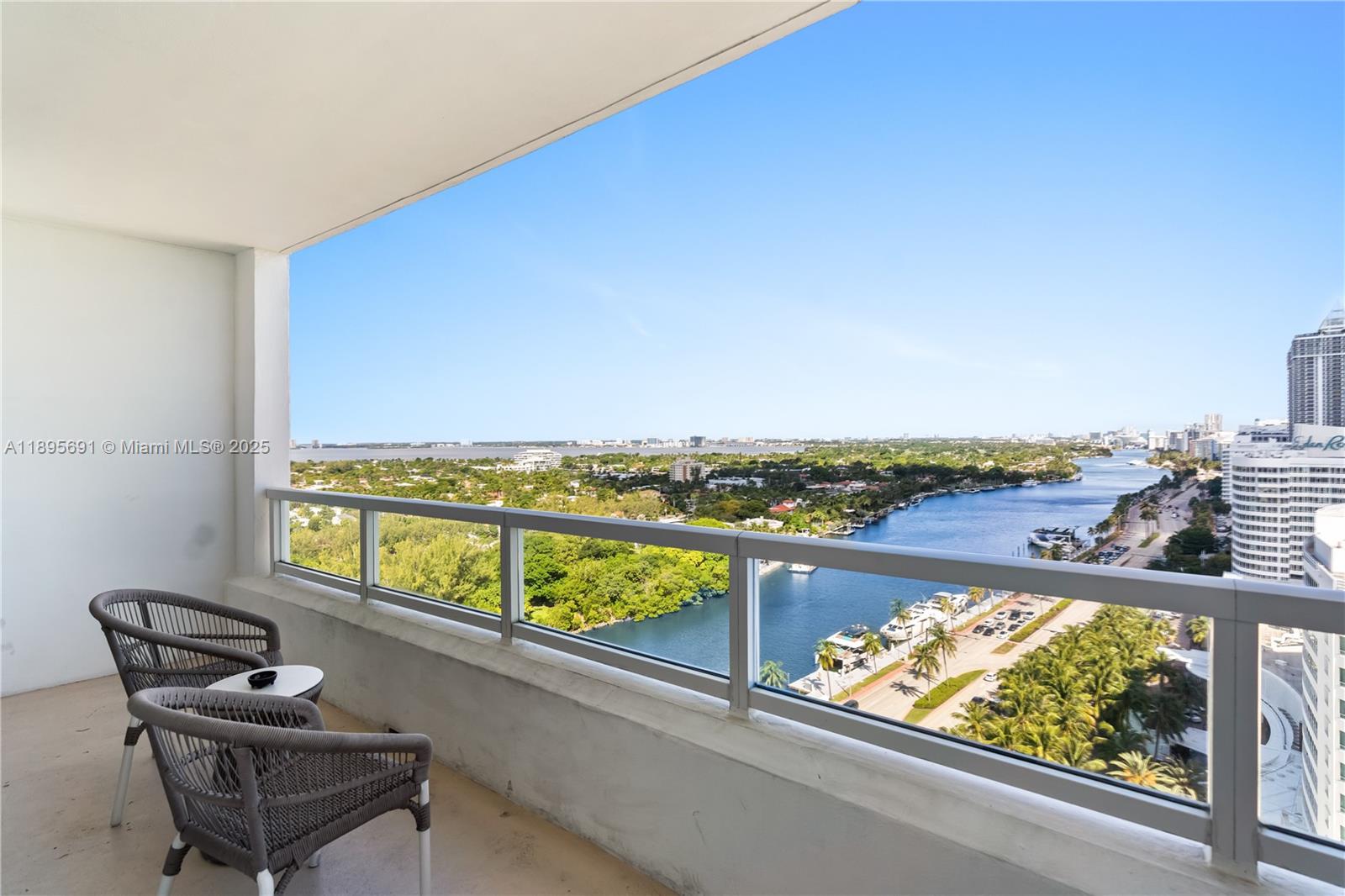 4401 Collins Ave #2011, Miami Beach FL 33140