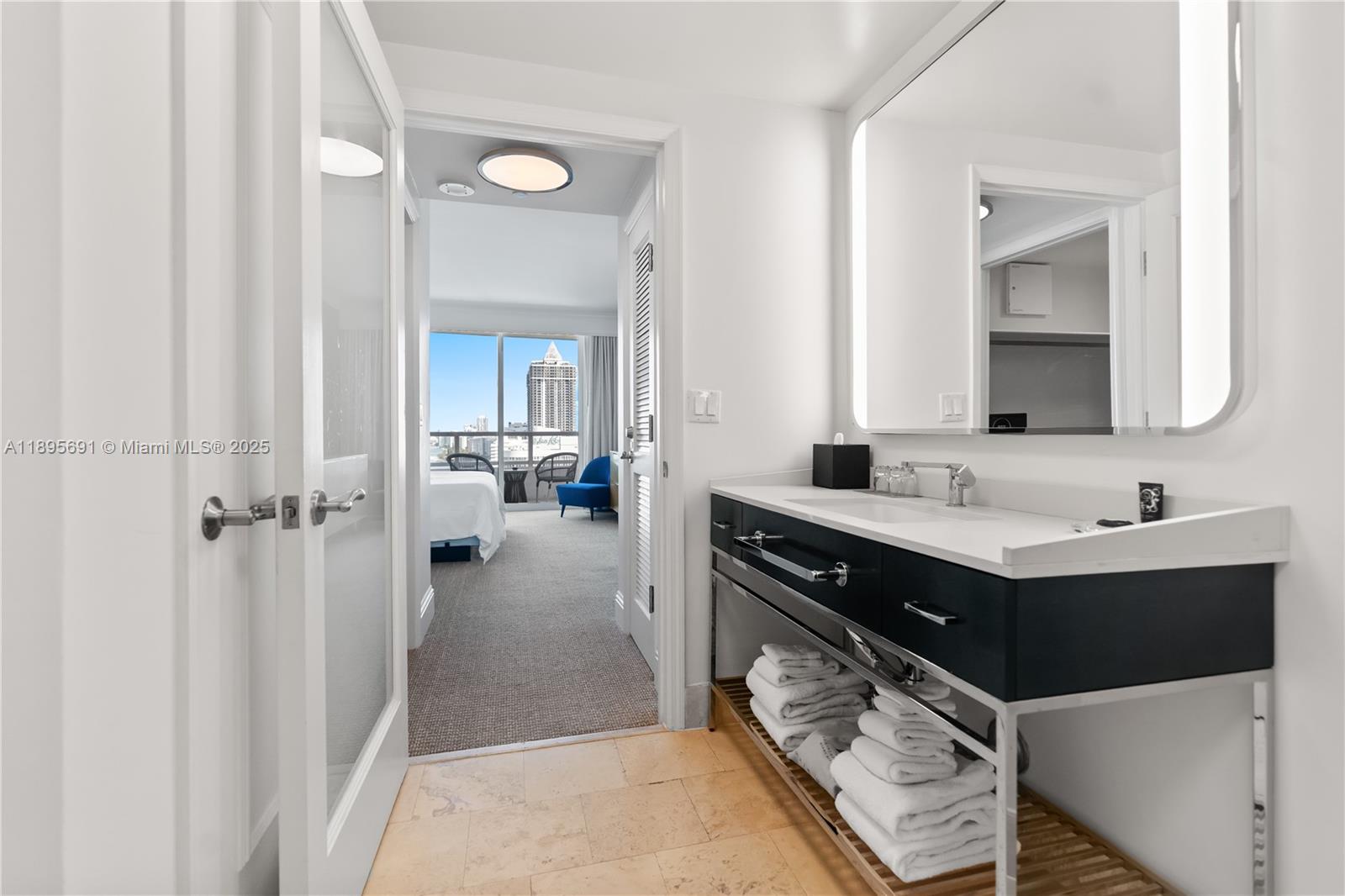 4401 Collins Ave #2011, Miami Beach FL 33140