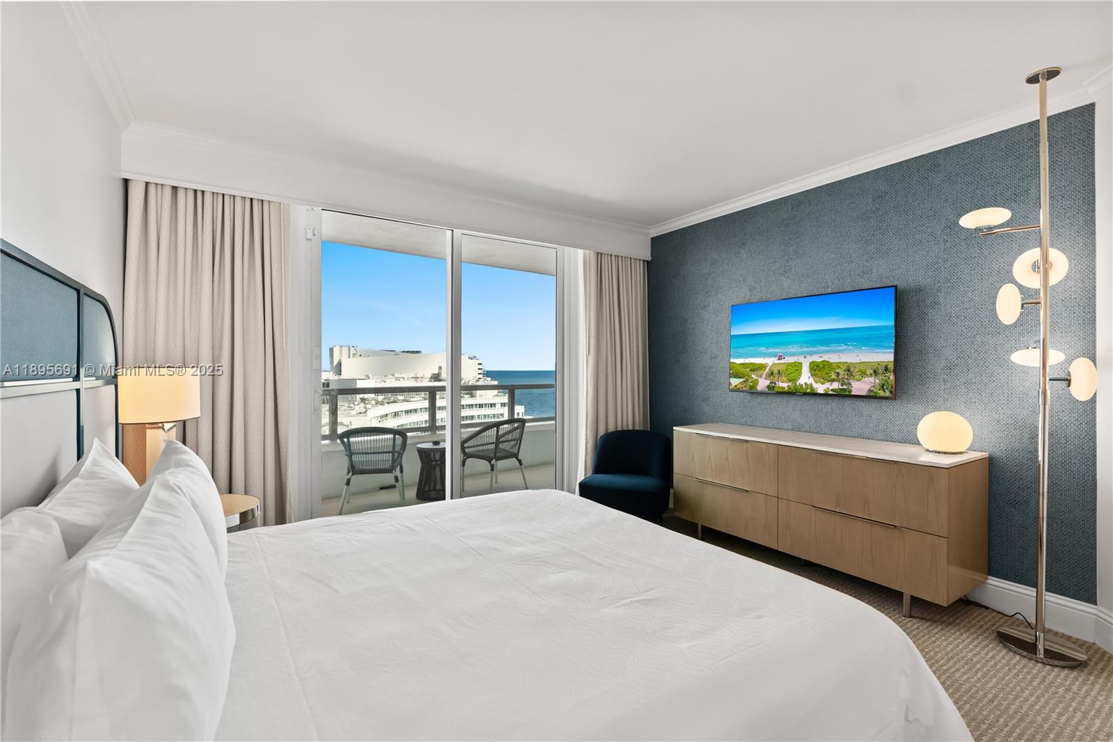 4401 Collins Ave #2011, Miami Beach FL 33140