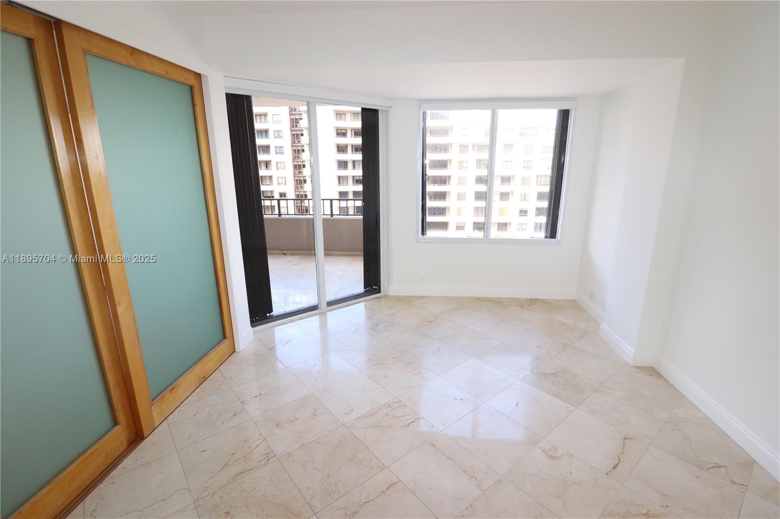 201 Crandon Blvd #636, Key Biscayne FL 33149