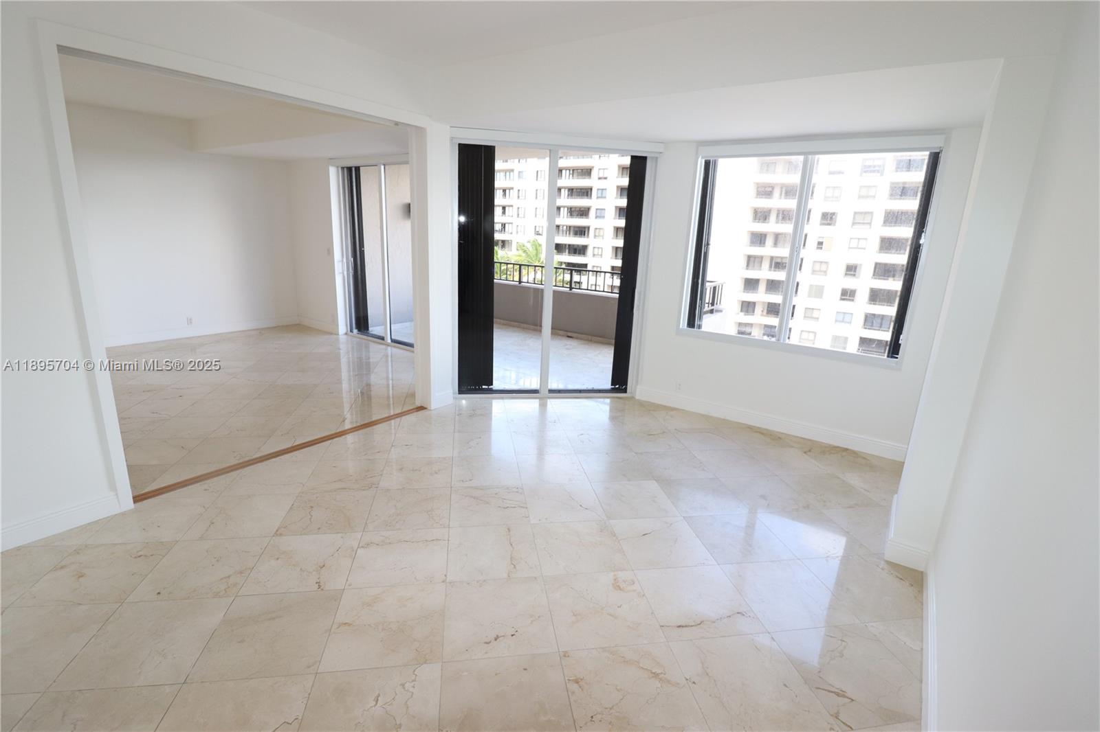 201 Crandon Blvd #636, Key Biscayne FL 33149