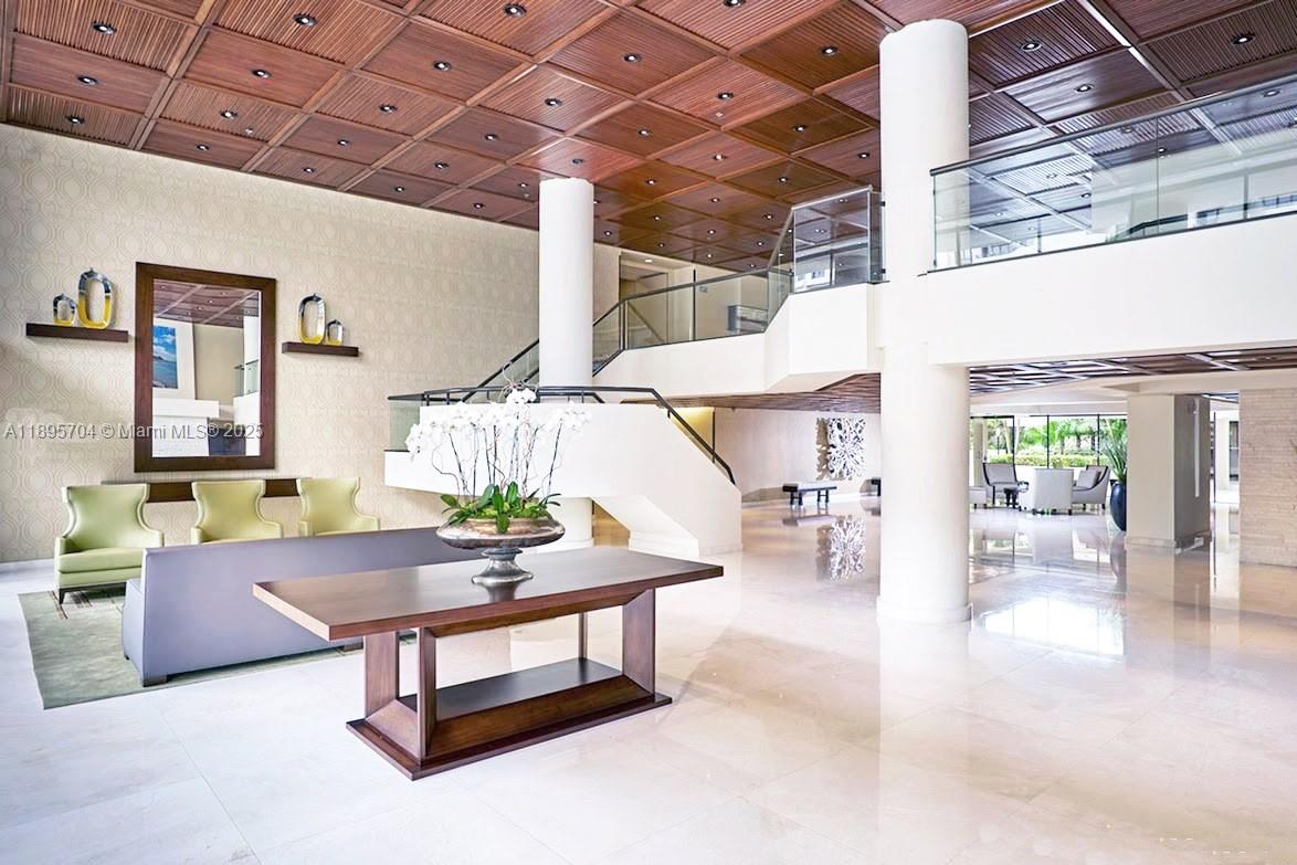 201 Crandon Blvd #636, Key Biscayne FL 33149
