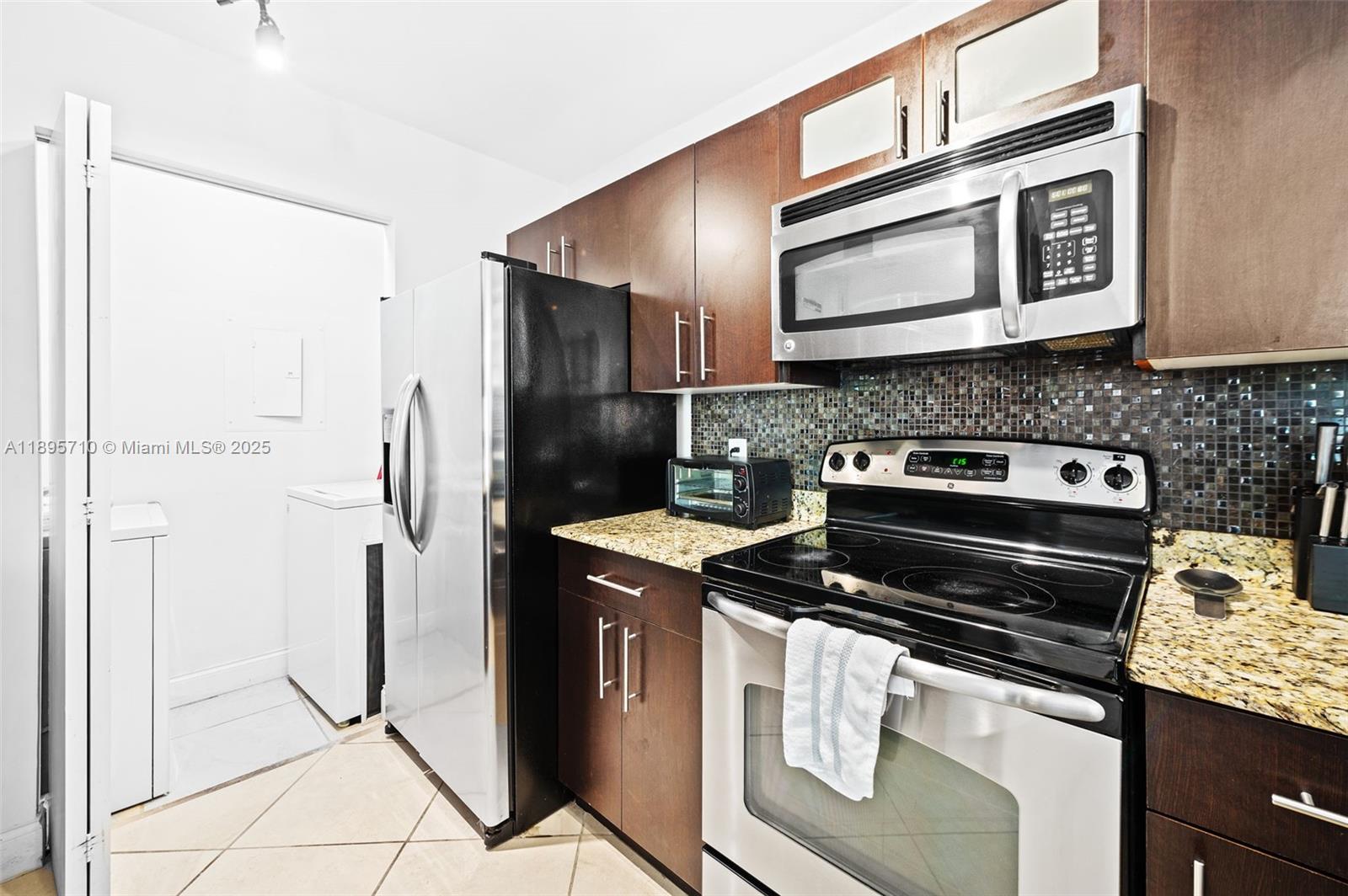19555 E Country Club Dr #8308, Aventura FL 33180