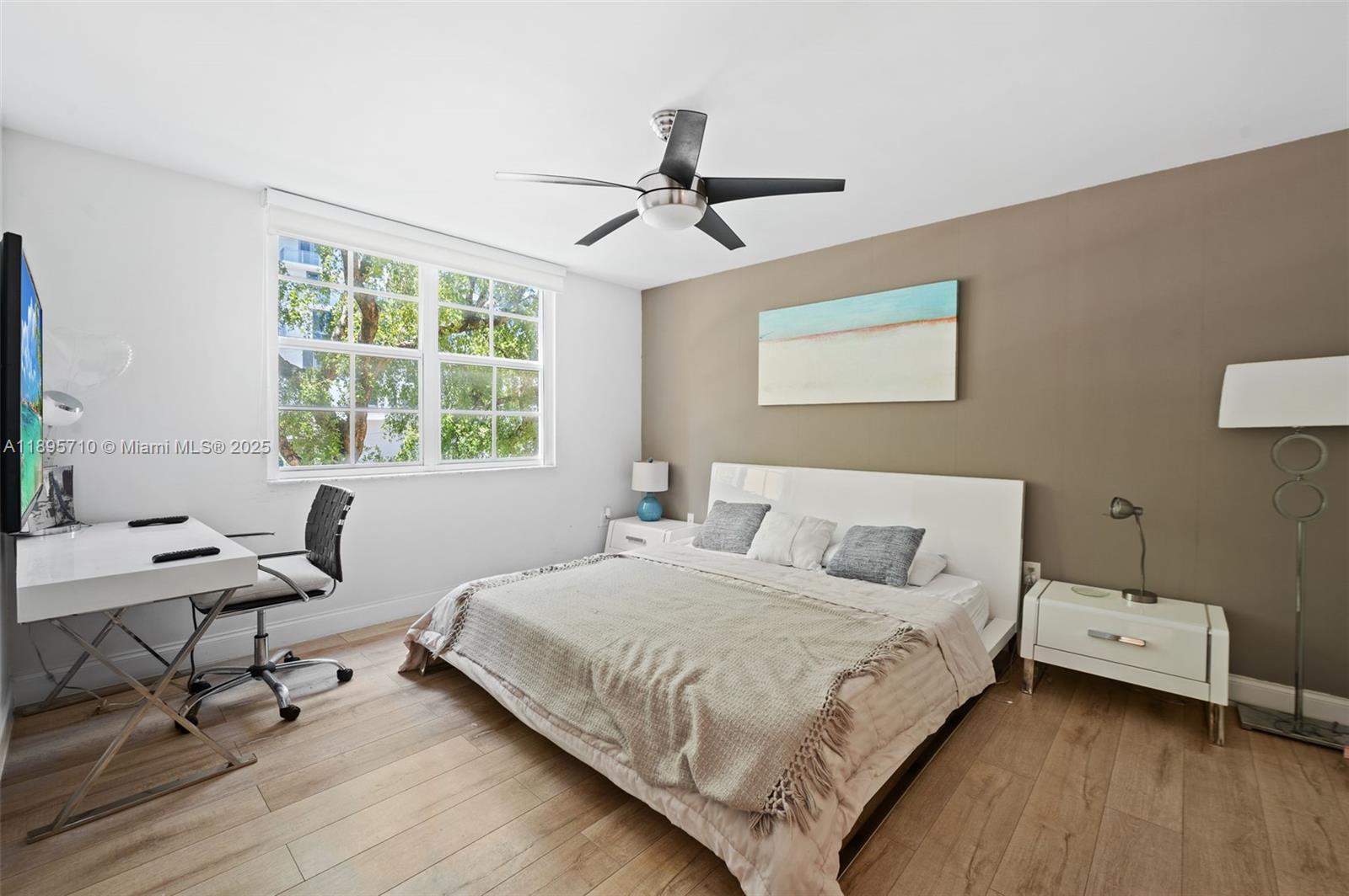 19555 E Country Club Dr #8308, Aventura FL 33180