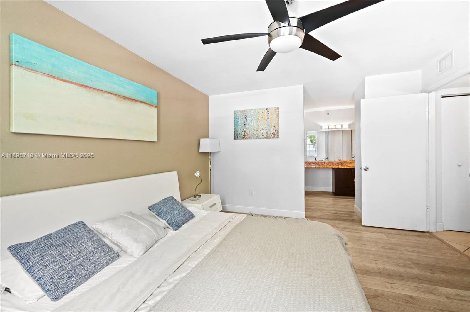 19555 E Country Club Dr #8308, Aventura FL 33180