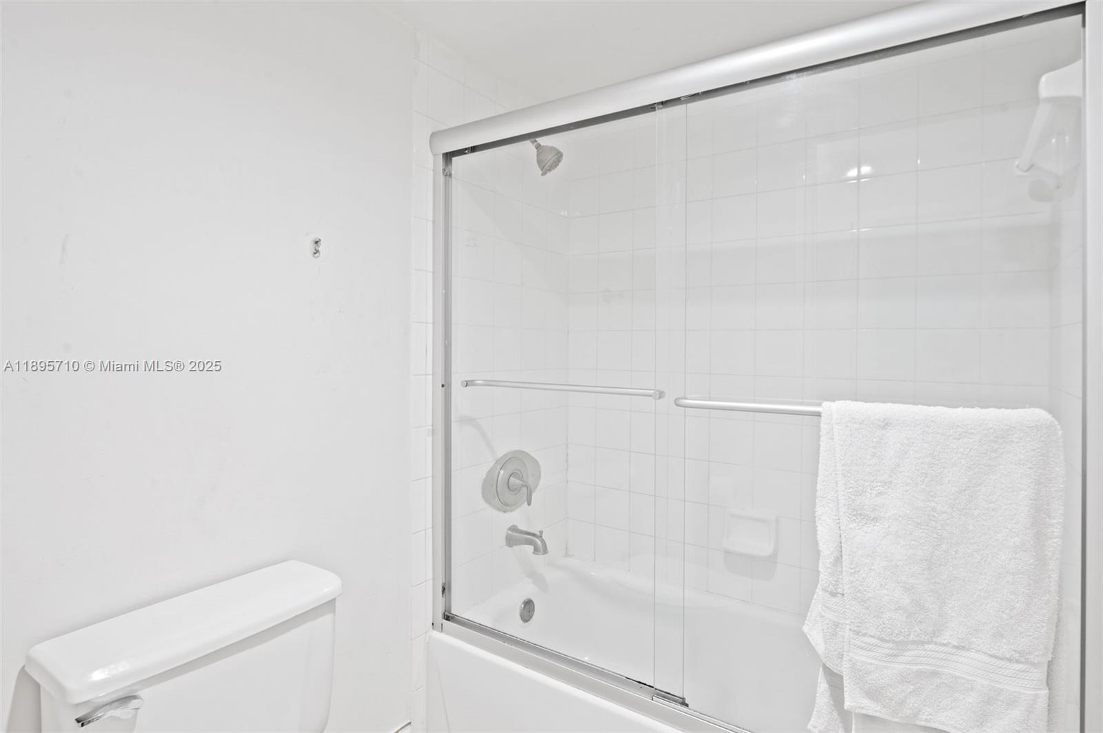 19555 E Country Club Dr #8308, Aventura FL 33180