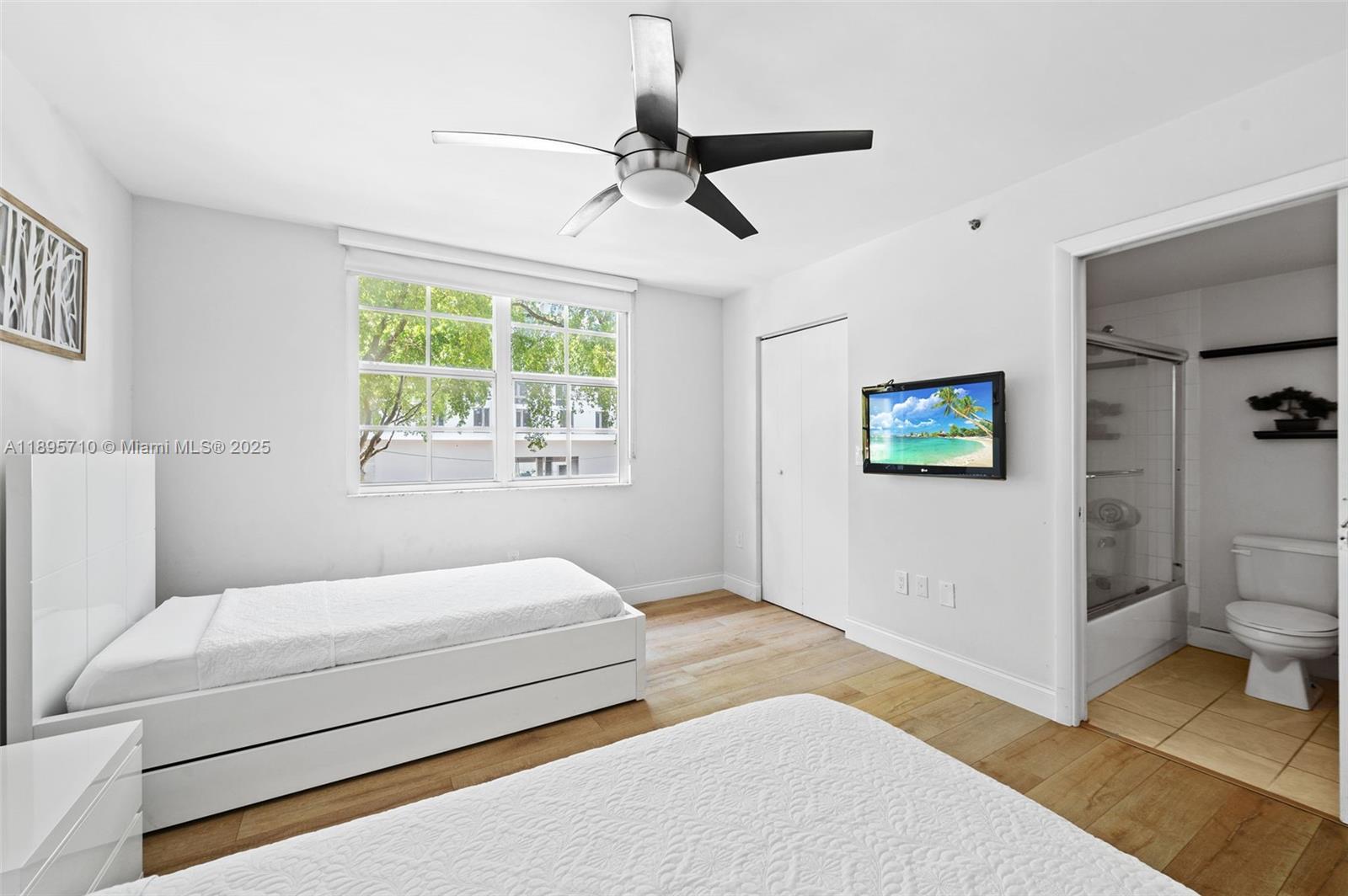 19555 E Country Club Dr #8308, Aventura FL 33180