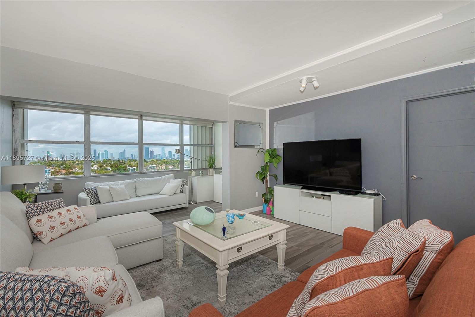 3 Island Ave #09E, Miami Beach FL 33139