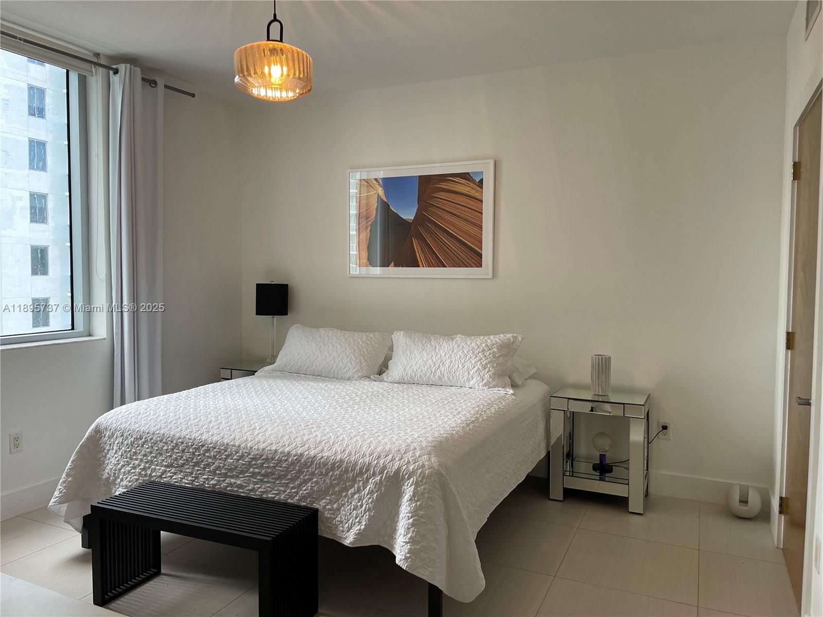 1060 Brickell Ave #2413, Miami FL 33131