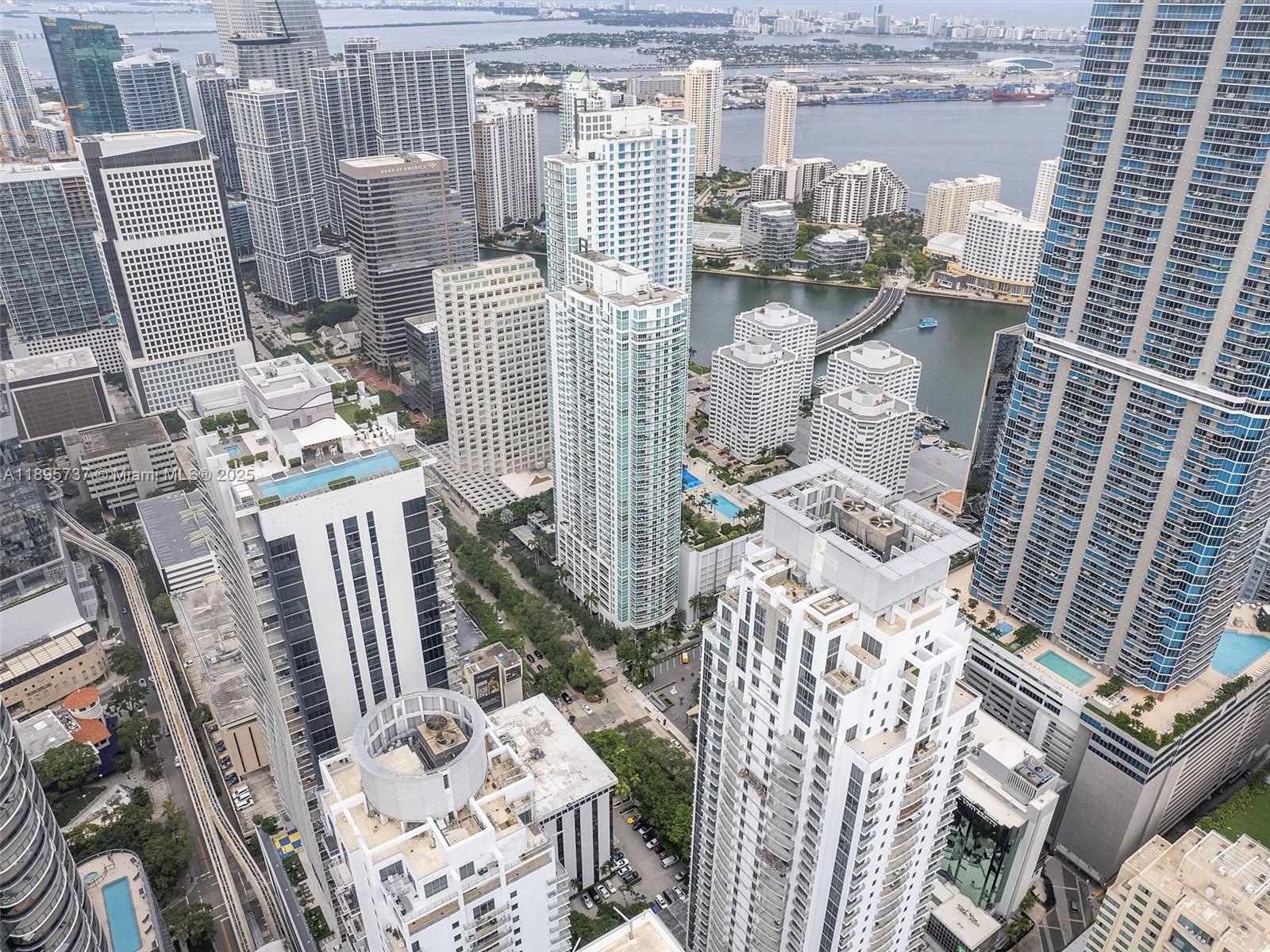 1060 Brickell Ave #2413, Miami FL 33131