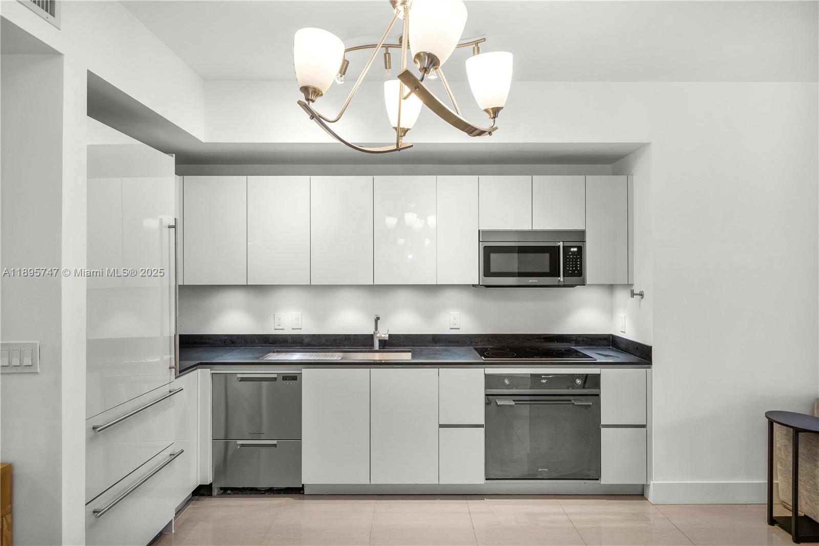 1010 Brickell Ave #3208, Miami FL 33131
