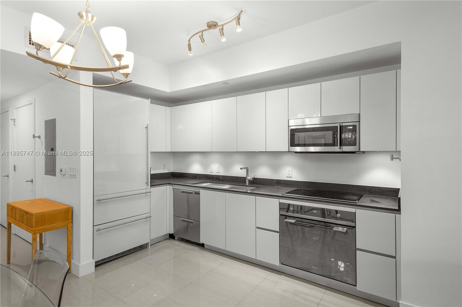 1010 Brickell Ave #3208, Miami FL 33131