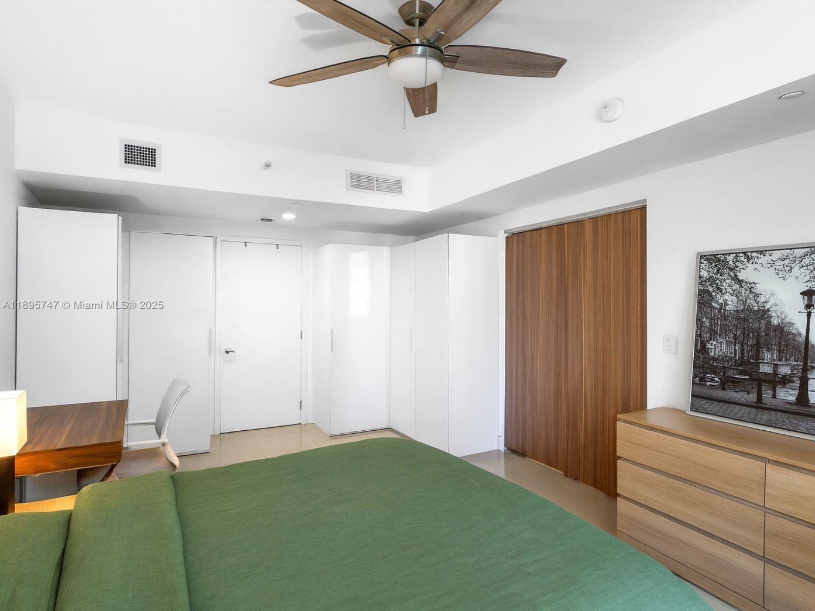 1010 Brickell Ave #3208, Miami FL 33131