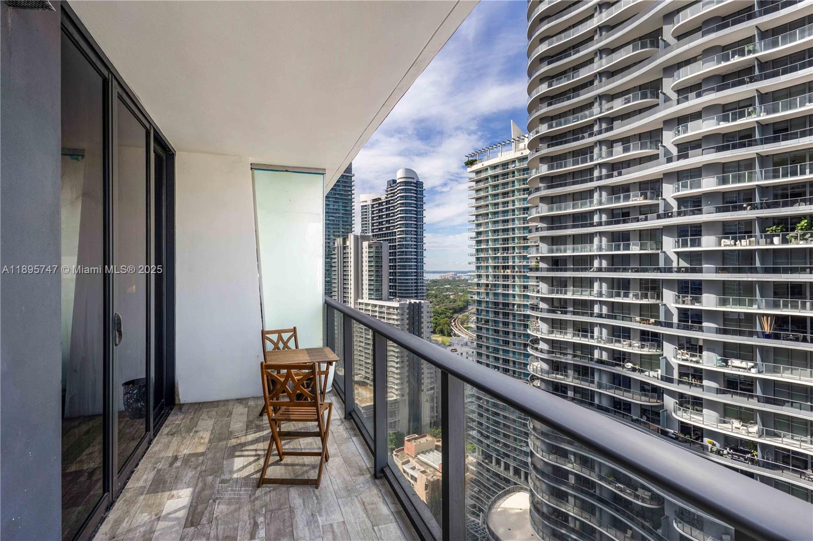 1010 Brickell Ave #3208, Miami FL 33131