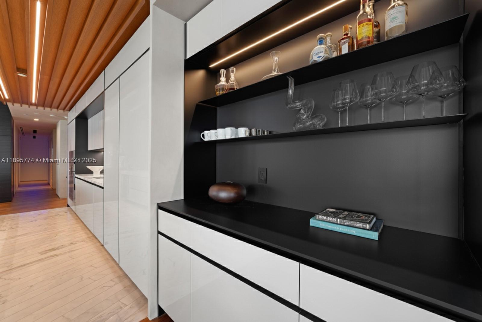1300 Monad Ter #3B, Miami Beach FL 33139