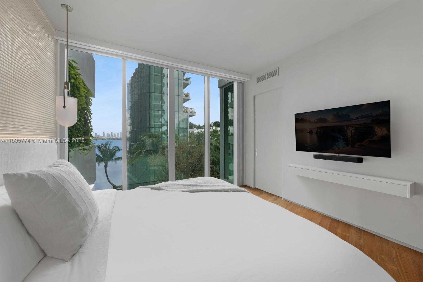 1300 Monad Ter #3B, Miami Beach FL 33139