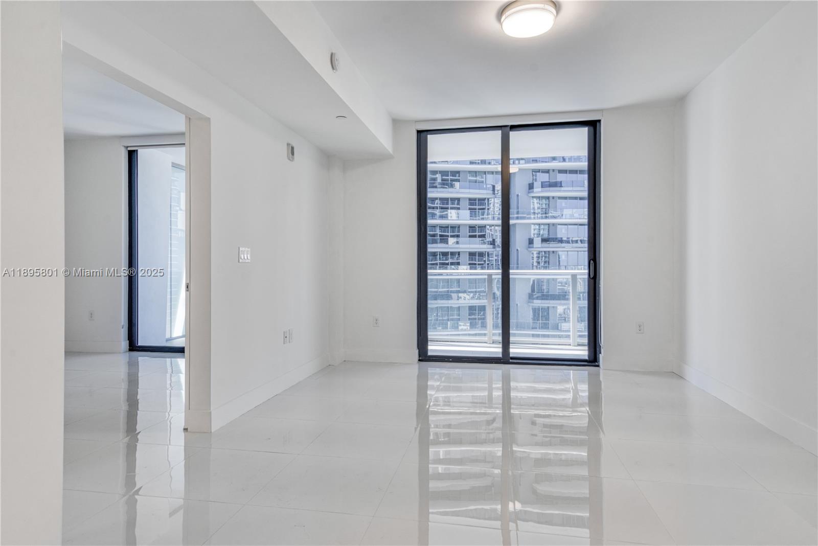 1010 Brickell Ave #3908, Miami FL 33131