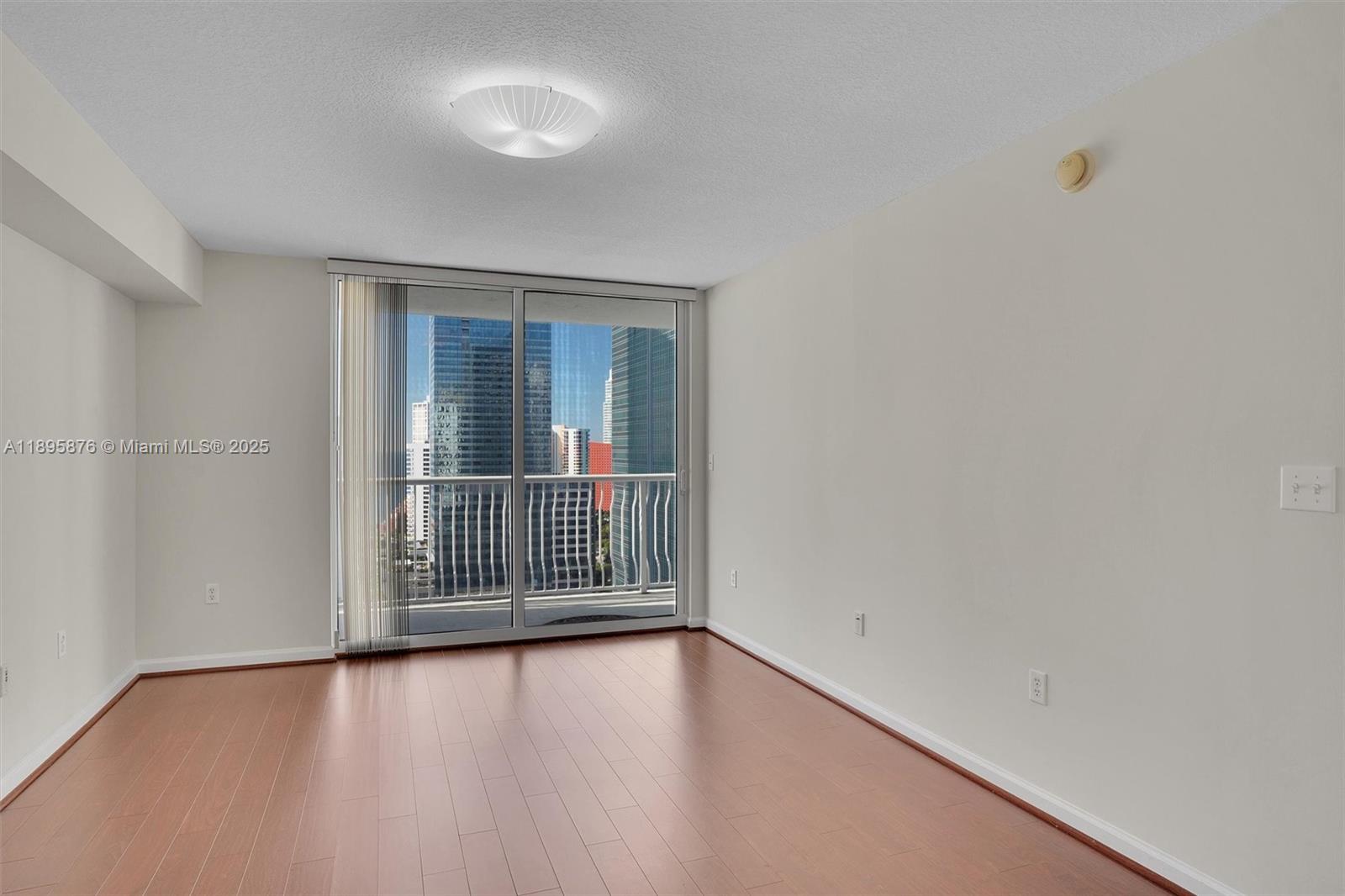 1200 Brickell Bay Dr #2821, Miami FL 33131