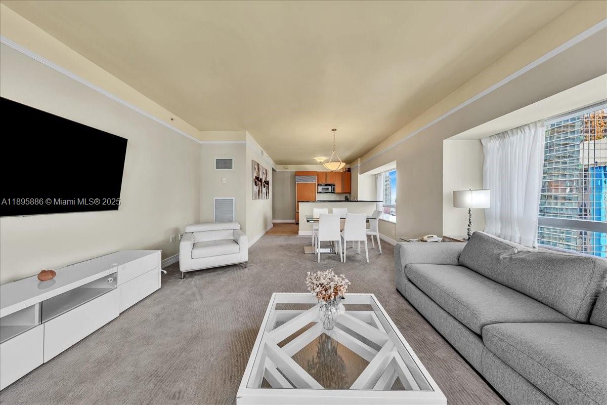 1435 Brickell Ave #3112, Miami FL 33131