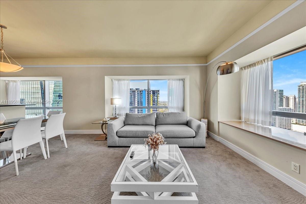1435 Brickell Ave #3112, Miami FL 33131