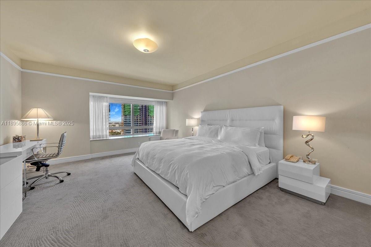 1435 Brickell Ave #3112, Miami FL 33131