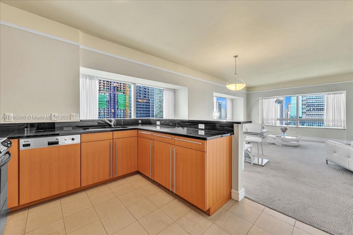 1435 Brickell Ave #3112, Miami FL 33131