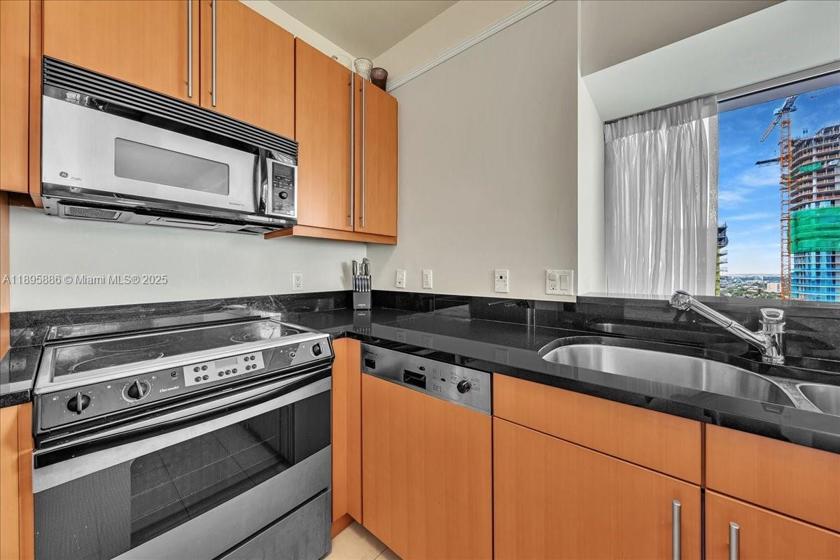1435 Brickell Ave #3112, Miami FL 33131