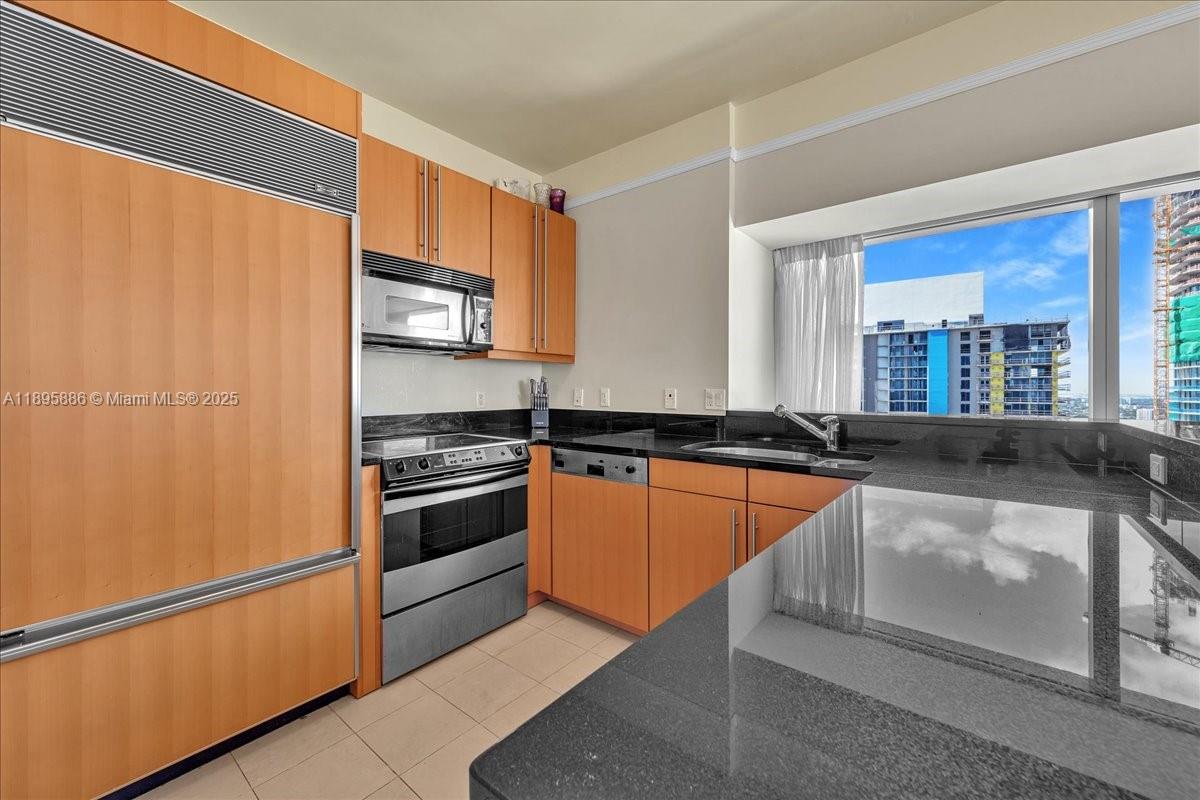 1435 Brickell Ave #3112, Miami FL 33131