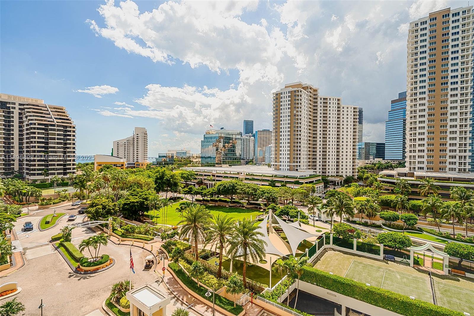 888 Brickell Key Dr #903, Miami FL 33131