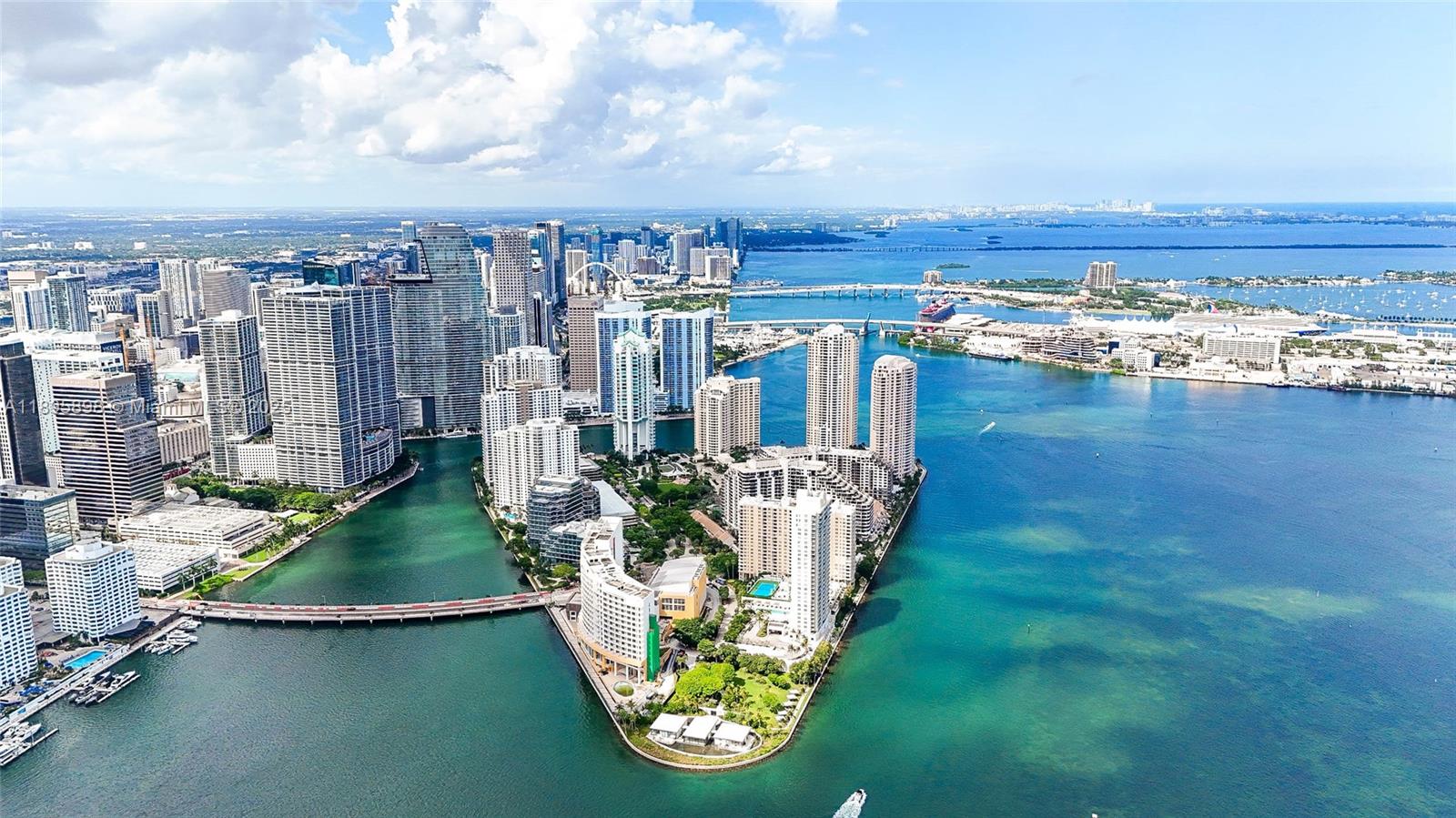 888 Brickell Key Dr #903, Miami FL 33131