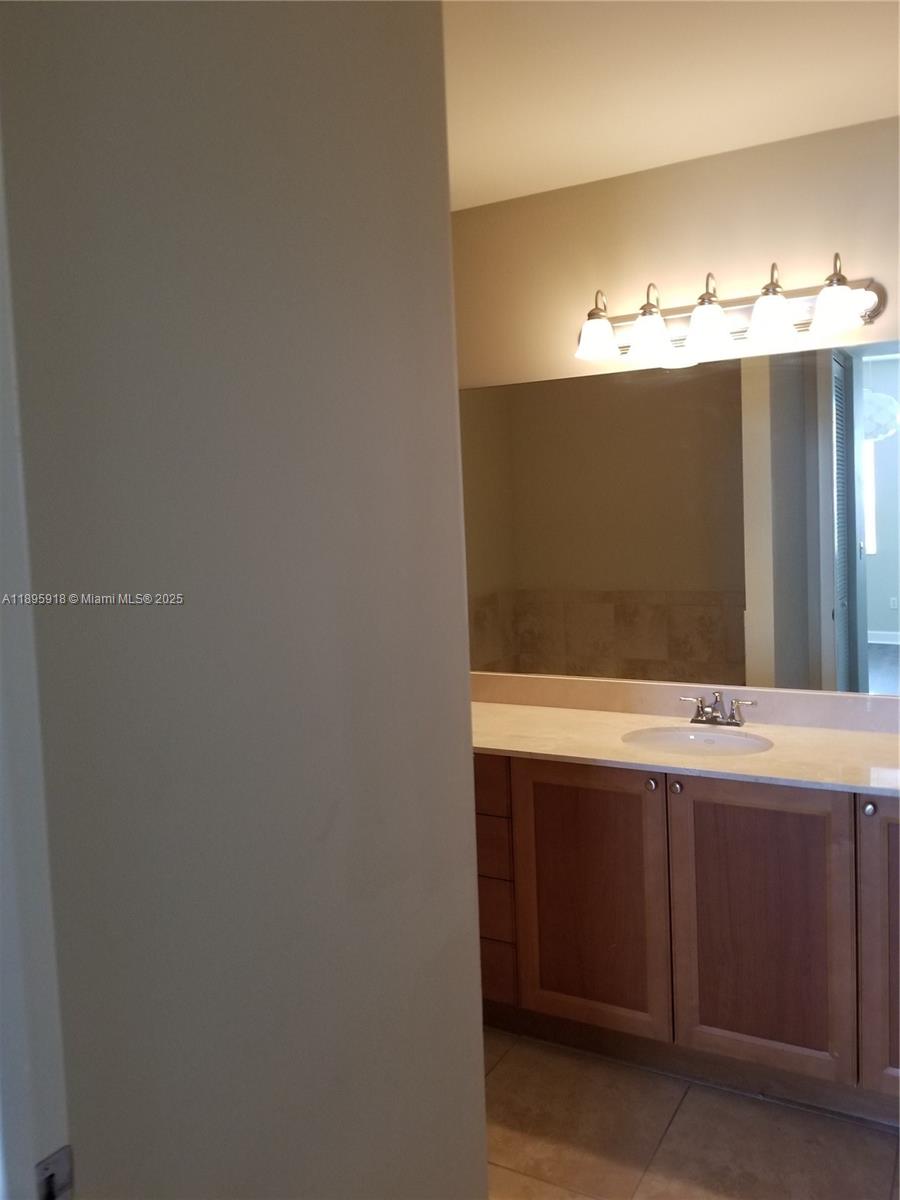 55 Merrick Way #828, Coral Gables FL 33134