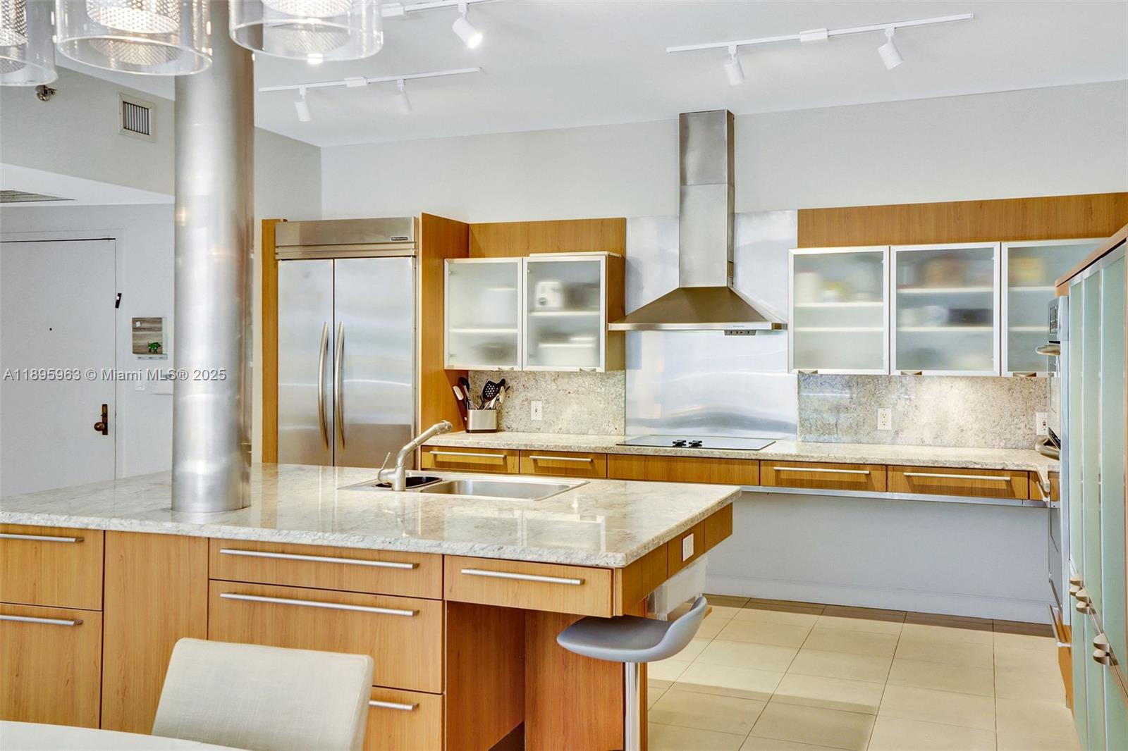 251 Crandon Blvd #628, Key Biscayne FL 33149