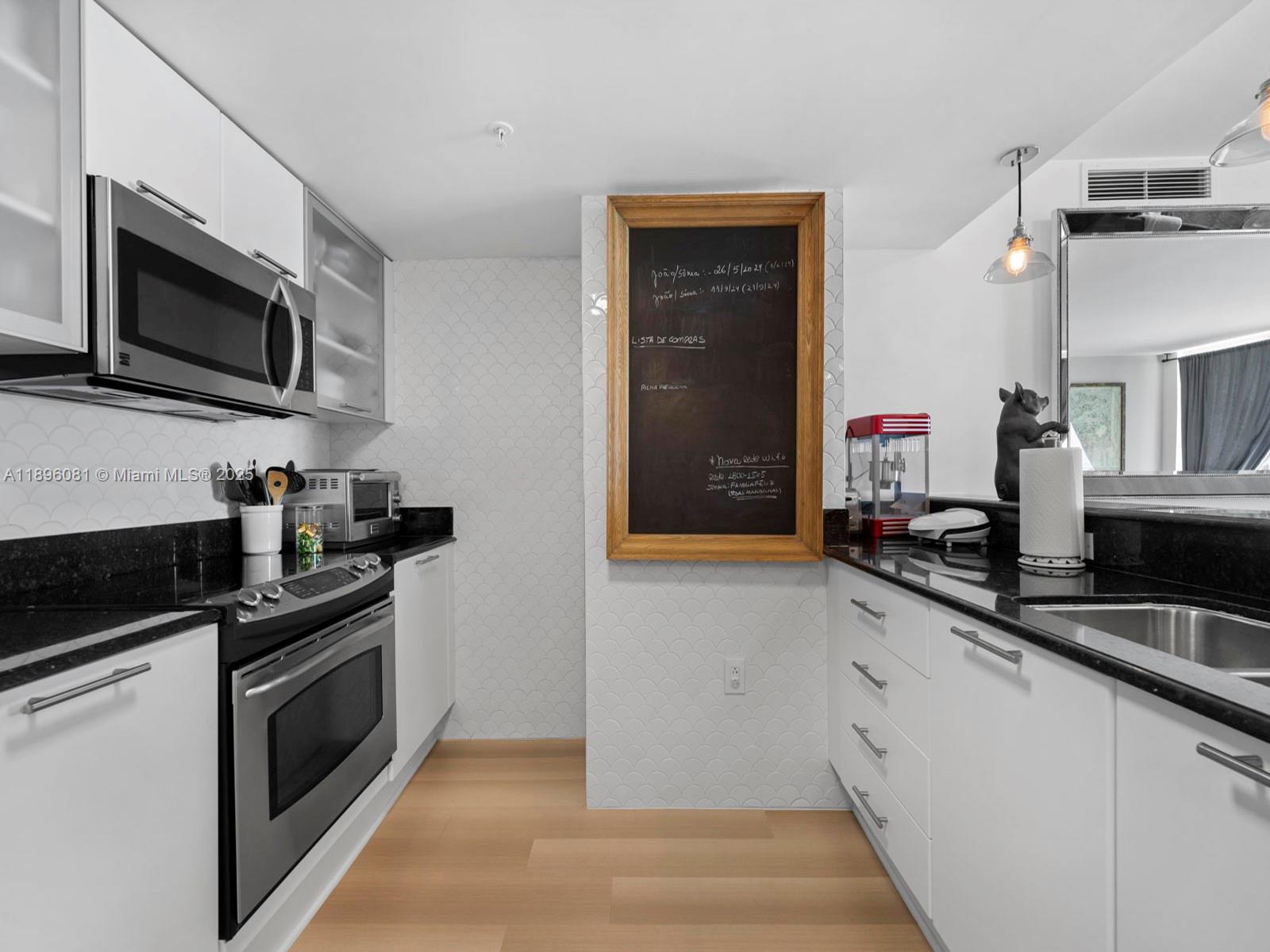 1800 N Bayshore Dr #1505, Miami FL 33132