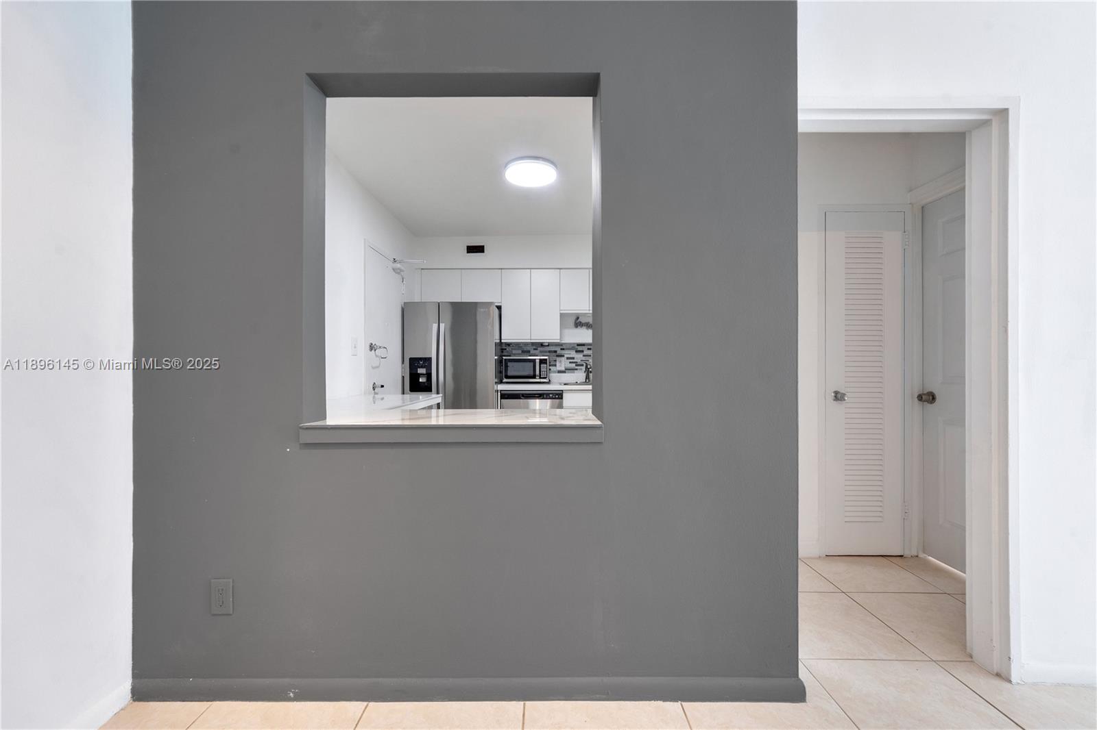 5151 Collins Ave #925, Miami Beach FL 33140