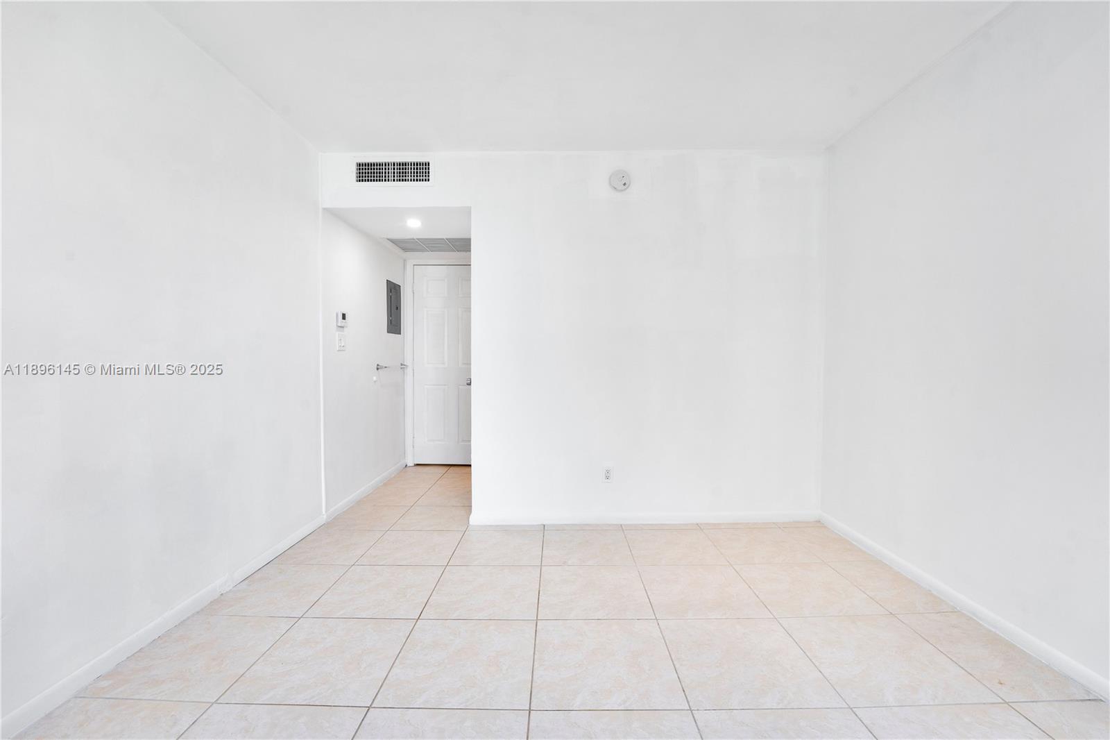 5151 Collins Ave #925, Miami Beach FL 33140