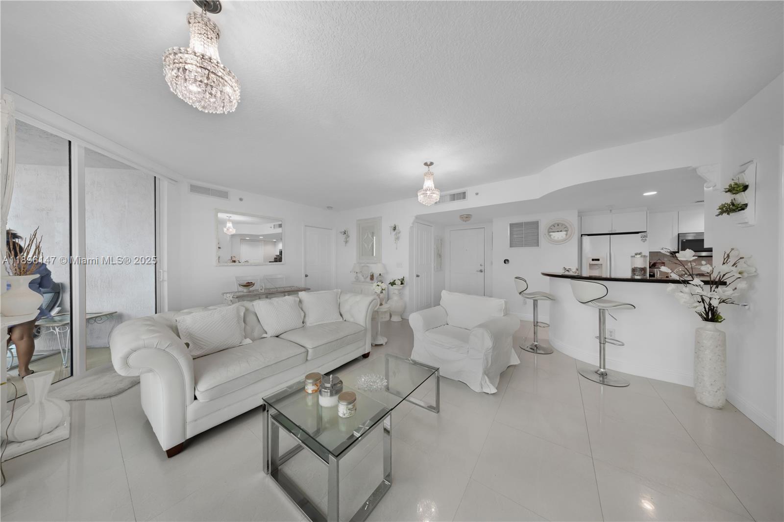 1881 79th St Cswy #1104, North Bay Village FL 33141