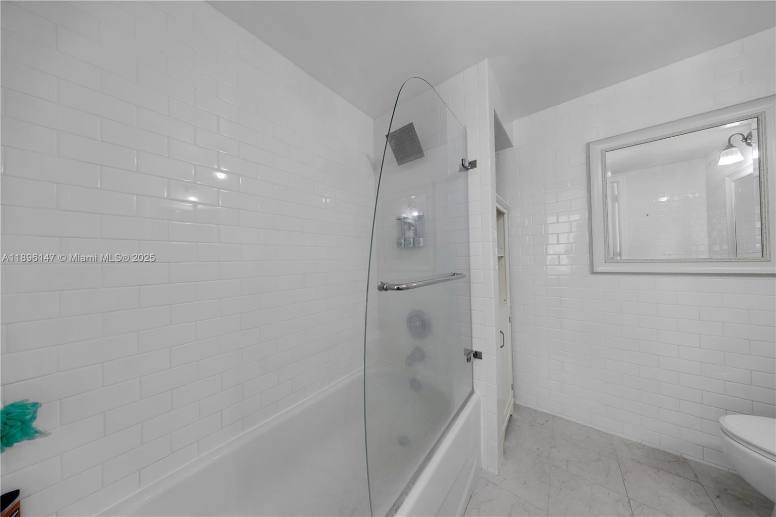 1881 79th St Cswy #1104, North Bay Village FL 33141