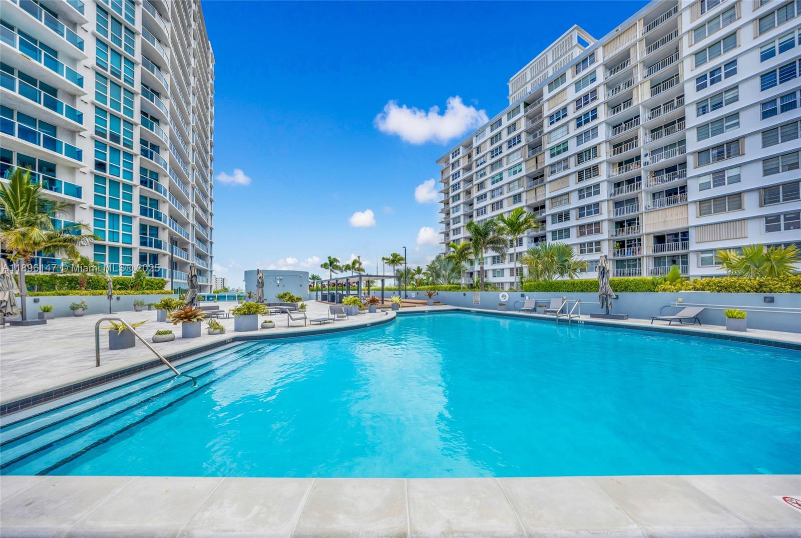 1881 79th St Cswy #1104, North Bay Village FL 33141