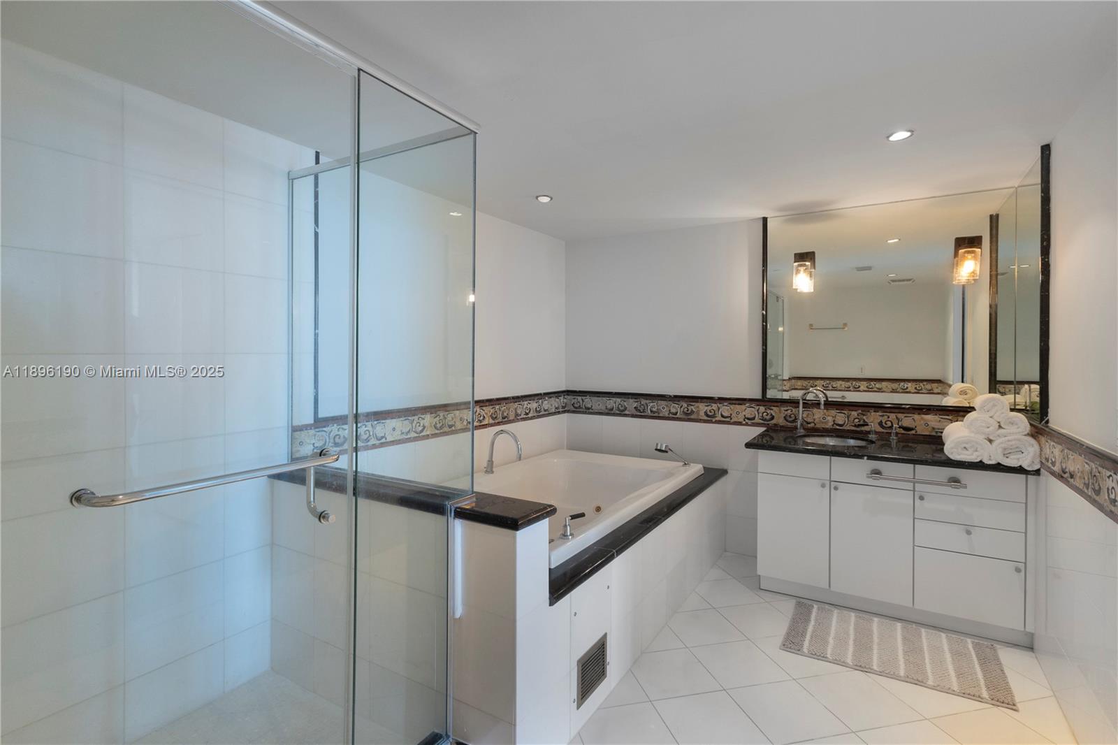 520 West Ave #1902, Miami Beach FL 33139