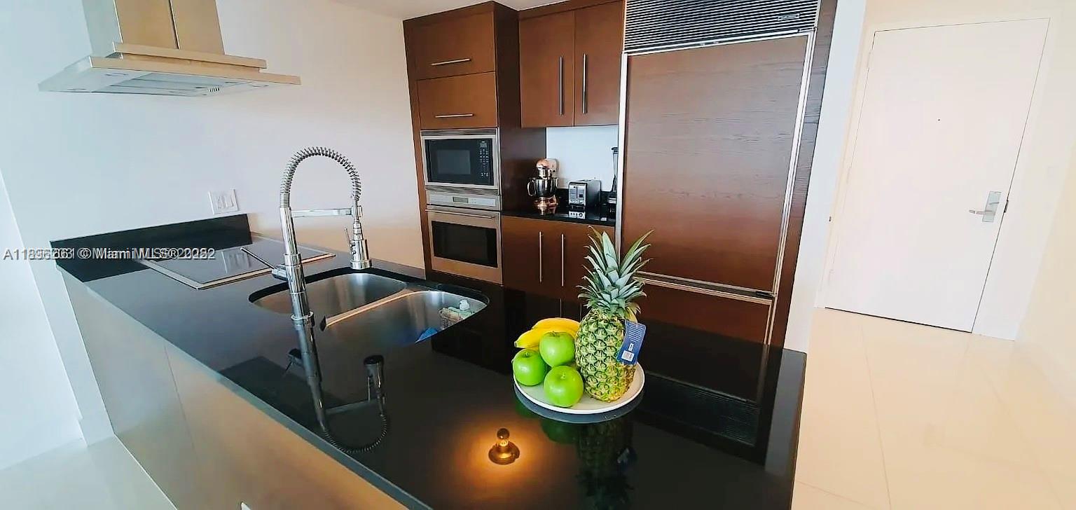 495 Brickell Ave #4309, Miami FL 33131