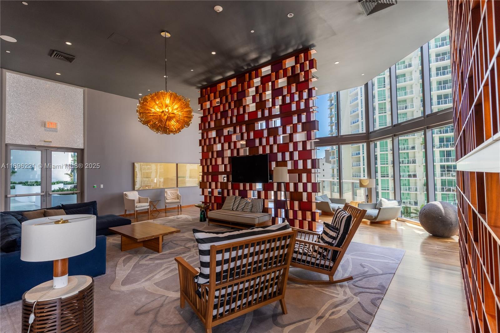 1300 Brickell Bay Dr #808, Miami FL 33131