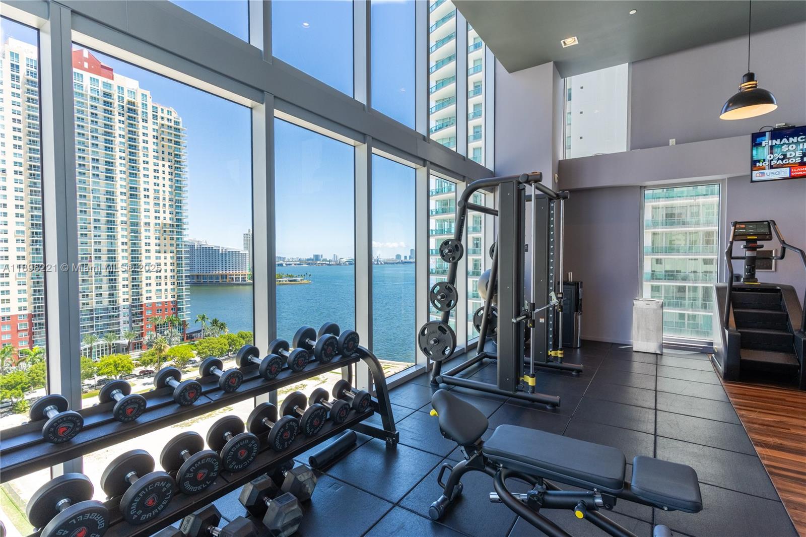 1300 Brickell Bay Dr #808, Miami FL 33131