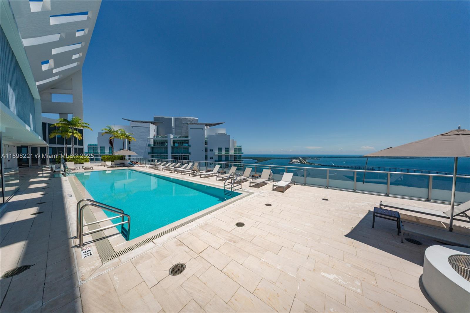 1300 Brickell Bay Dr #808, Miami FL 33131