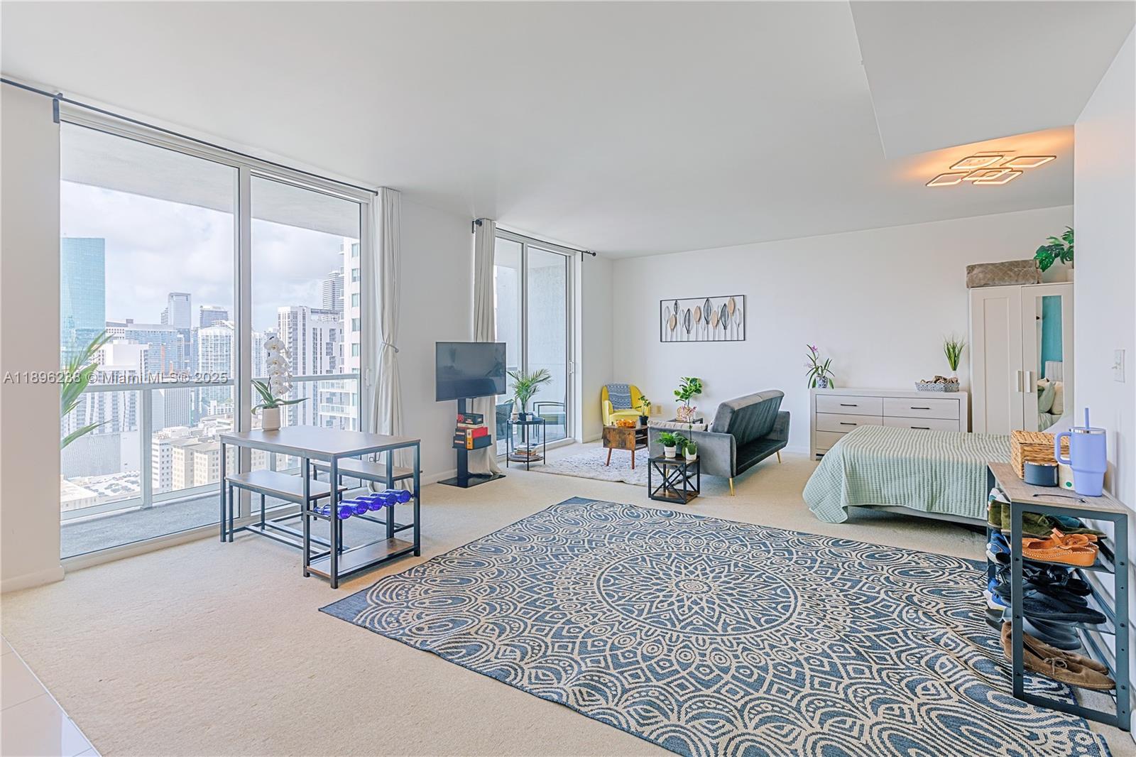 244 Biscayne Blvd #3205, Miami FL 33132