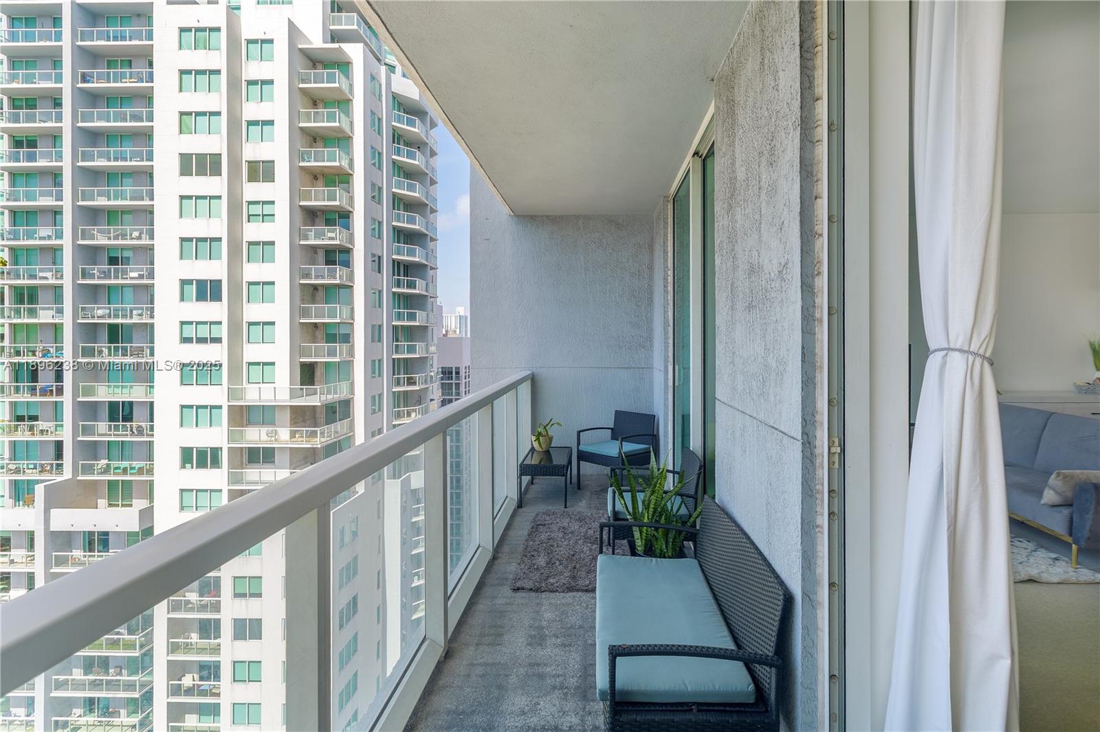 244 Biscayne Blvd #3205, Miami FL 33132