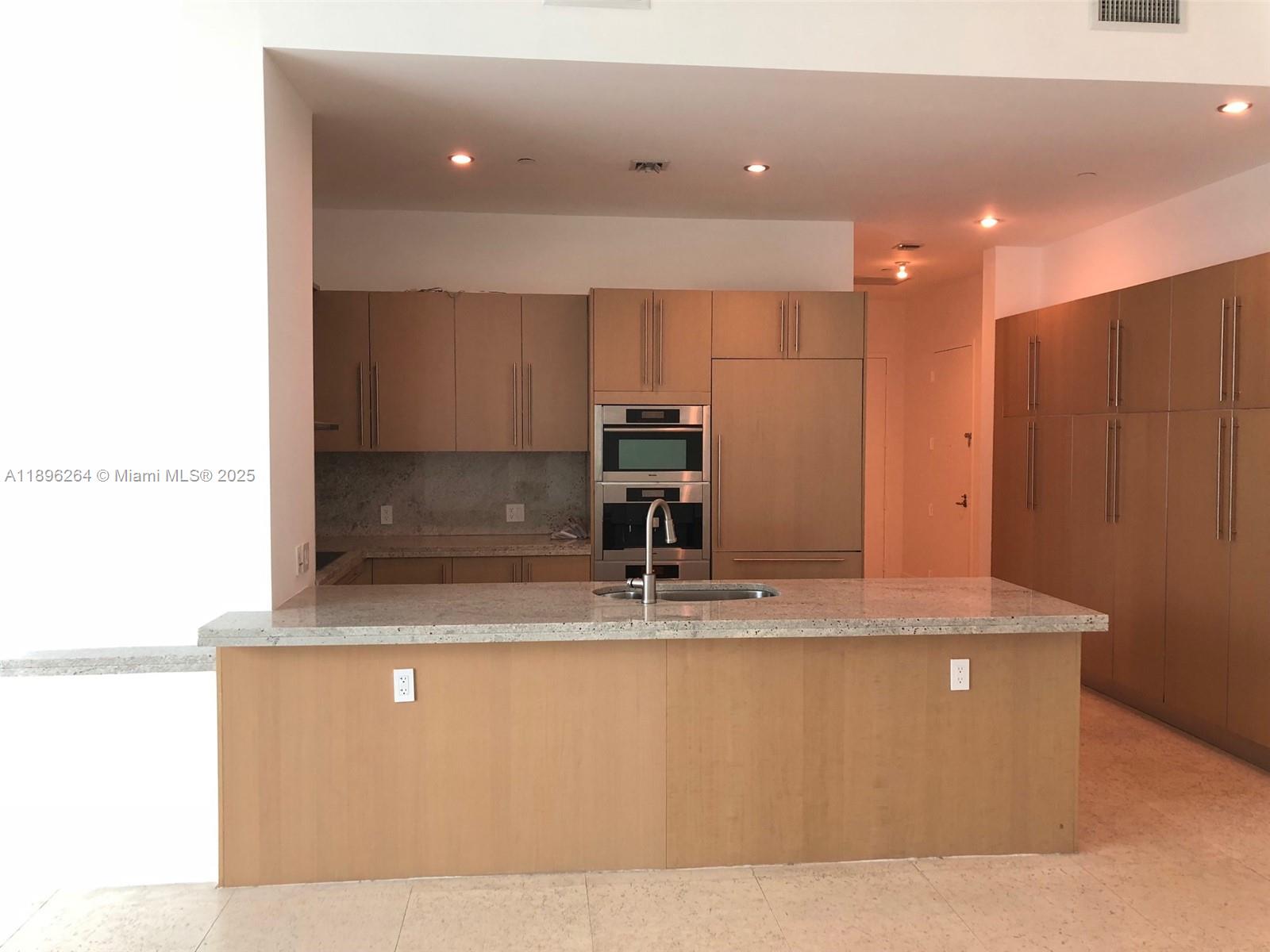 900 Brickell Key Blvd #2205, Miami FL 33131