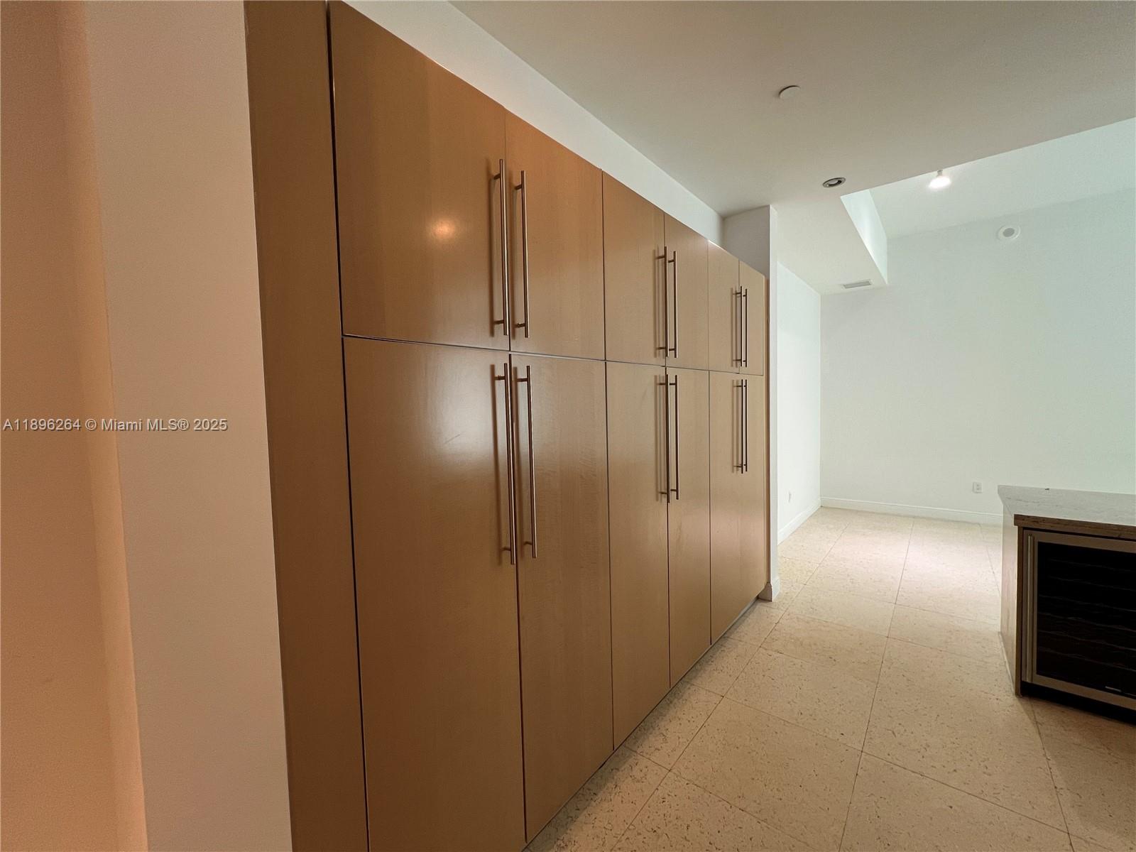 900 Brickell Key Blvd #2205, Miami FL 33131