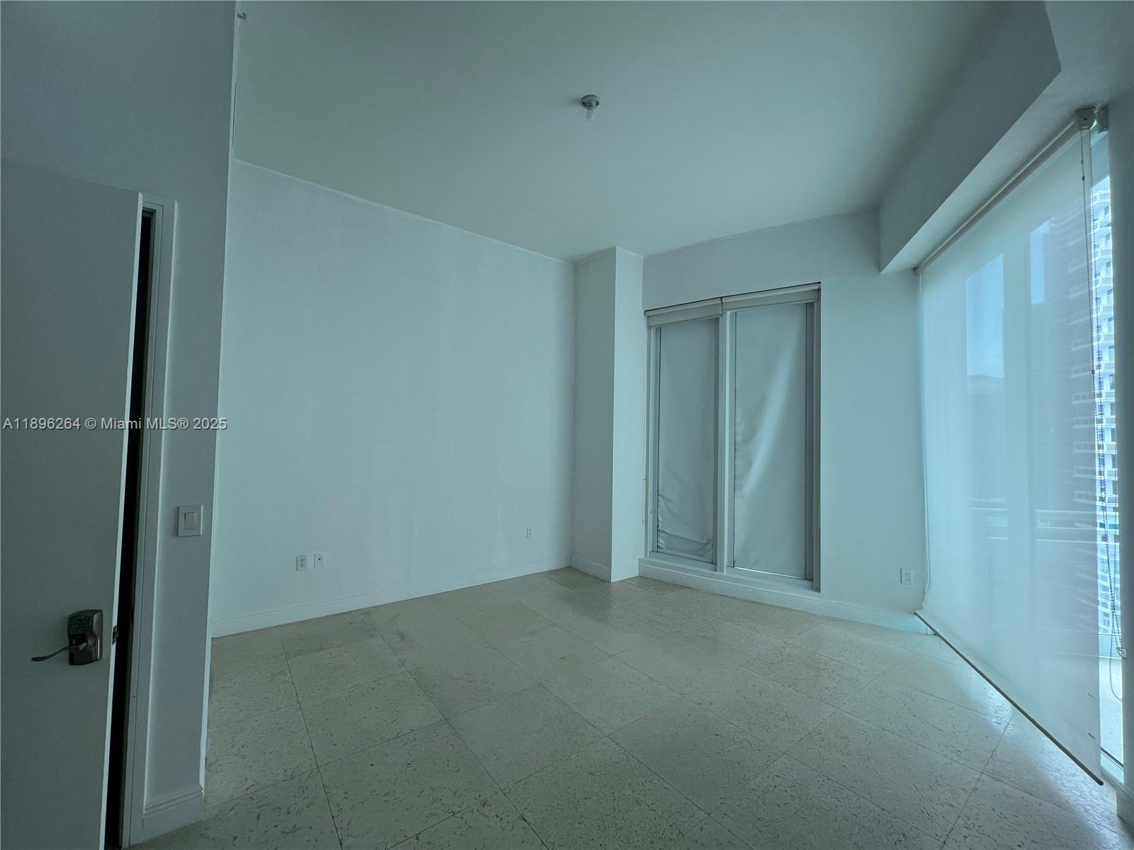 900 Brickell Key Blvd #2205, Miami FL 33131